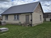 Parduodamas namas su dideliu sklypu ir - nuotraukos Nr. 2