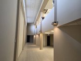 Modernus 3 kamb. butas  Grindinis šildymas