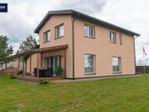 Parduodamas Kokybiškai Įrengtas Namas Su