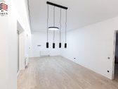 Parduodamas erdvus, šiuolaikiškas ir pilnai - nuotraukos Nr. 31