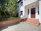 Yra namų, kurie tiesiog suteikia stogą virš - nuotraukos Nr. 6