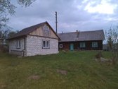 Parduodama gyvenamojo namo dalis (45/100) su