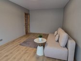 Erdvus, šviesus ir jaukus dviejų kambarių - nuotraukos Nr. 7