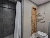 Erdvus, šviesus ir jaukus dviejų kambarių - nuotraukos Nr. 16