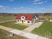 Šiuolaikiškas Namas Gamtos Apsuptyje – Su