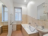Miesto centre, vidiniame kieme, parduodamas - nuotraukos Nr. 8