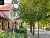 Parduodama Namo Dalis Su Žemės Sklypo Dalimi