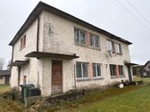 2 kambarių butas su ūkiniu pastatu