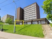 Parduodamos 136,5 kv.m. komercinės patalpos