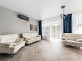 Parduodamas erdvus ir šviesus 4 kambarių - nuotraukos Nr. 4