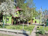 Parduodamas pilnai įrengtas mūrinis namas