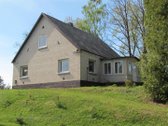 Erdvus namas labai gražioje aplinkoje - nuotraukos Nr. 5