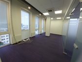 Nuomojamas biuras moderniame verslo centre - nuotraukos Nr. 17