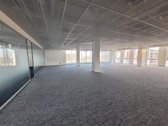 Nuomojamas biuras moderniame verslo centre - nuotraukos Nr. 2
