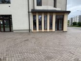 Trys įėjimai,galimios trys nuomojamos patalpos