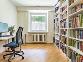 Parduodamas erdvus ir patogiai išplanuotas 5