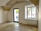 Nuomojamos Komercinės Patalpos Senamiestyje –