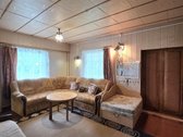 Du dideli kaštonai prie namo tampa tikru šios