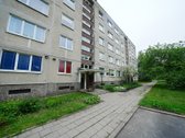 Parduodamas erdvus 2 kambarių butas, kuriam