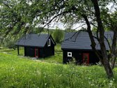 Ramioje Musės upės kilpoje, nedideliame