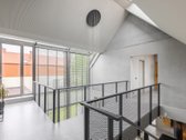 Pristatome Jums erdvų, išskirtinio eksterjero - nuotraukos Nr. 23