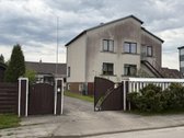 S.daukanto gatvėje Kretingoje parduodama pusė