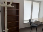Išnuomojama patalpa pirmame aukšte. Įėjimas - nuotraukos Nr. 2