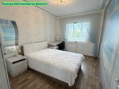 Nuomojamas 1 kambarys tryjų kambarių bute