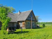 Parduodamas namas šalia ežero, upės, miško,
