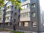 Parduodamas dviejų pereinamų kambarių butas