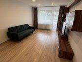 Renovuotas namas, didelė tvarkinga laiptinė, - nuotraukos Nr. 3