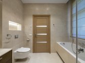Išskirtinės architektūros namas prie upės - nuotraukos Nr. 29