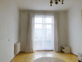 Erdvus Ir Šviesus 2-jų Kambarių Būstas Su