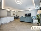 Modernus trijų kambarių butas renovuotame