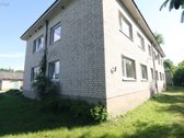 Parduodamas Trijų Kambarių Butas Šalia