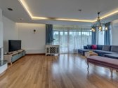 Išnuomojamas 5 kambarių, 205 m² namas