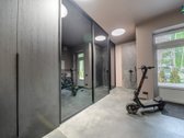Išskirtinis vieno aukšto namas medžių žalumos - nuotraukos Nr. 23