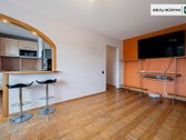 Parduodamas erdvus 3 kambarių butas pietinėje - nuotraukos Nr. 4