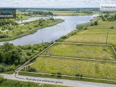 Šalia Vileikiškių Tvenkinio Širvintų r. sav.,