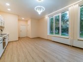 Parduodamas labai jaukus ir suremontuotas - nuotraukos Nr. 5