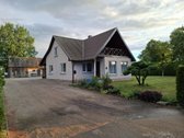 Parduodama tvarkinga sodyba Lakštučių kaime.