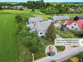 Parduodamas mūrinis namas su 29,40 arų sklypu