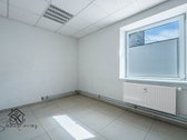 Pirmame Aukšte Parduodamos Patalpos Šilutėje, - nuotraukos Nr. 15