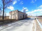 Buitinės patalpos su žemės sklypu