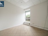 Nuomojamos komercinės patalpos Zujūnų centre. - nuotraukos Nr. 8