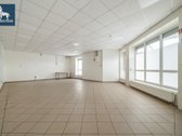 Nuomojamos komercinės patalpos Zujūnų centre. - nuotraukos Nr. 4