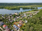 Erdvus Namas Gamtos Apsuptyje. Įsikurti Jums