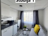 Parduodama įrengta ir išnuomota studija
