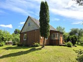 Parduodama Tvarkinga Sodyba Su 30,15 Arų
