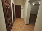 Ypatingai gera patalpų lokacija,įėjima iš - nuotraukos Nr. 5